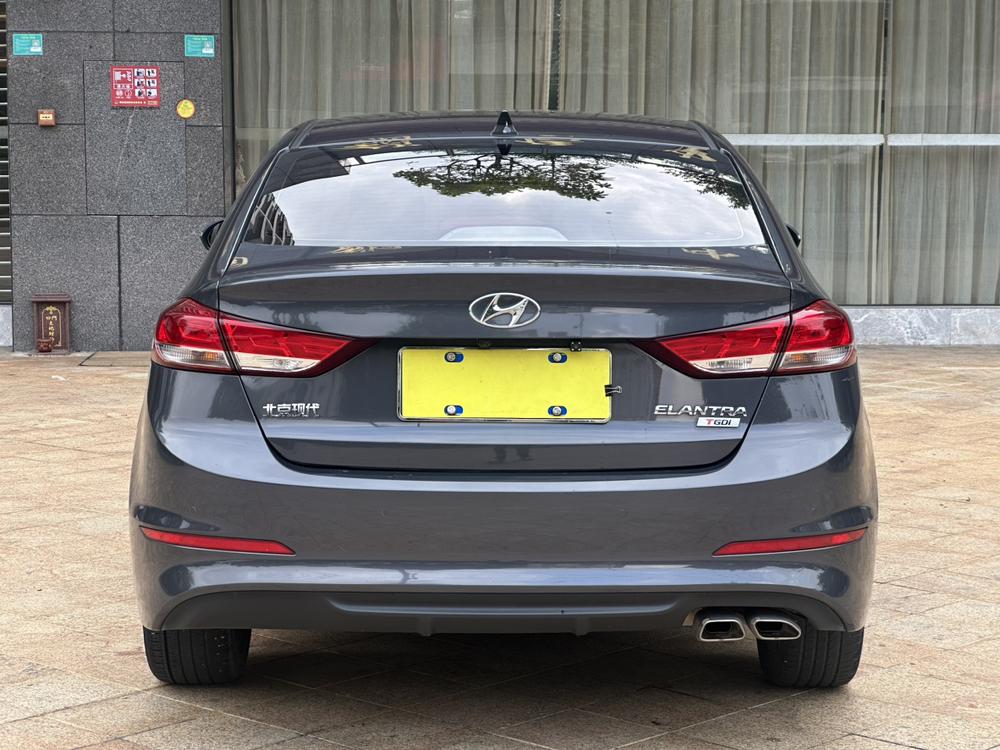 Hyundai Elantra Lingdong