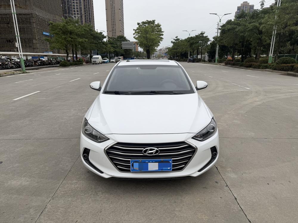 Hyundai Elantra Lingdong
