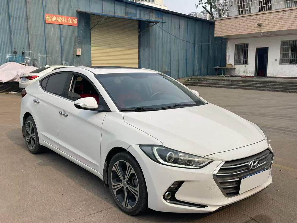 Hyundai Elantra Lingdong