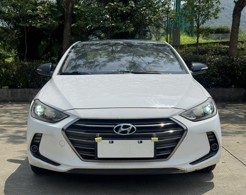 Hyundai Elantra Lingdong