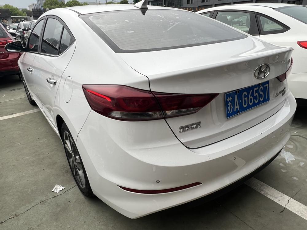 Hyundai Elantra Lingdong