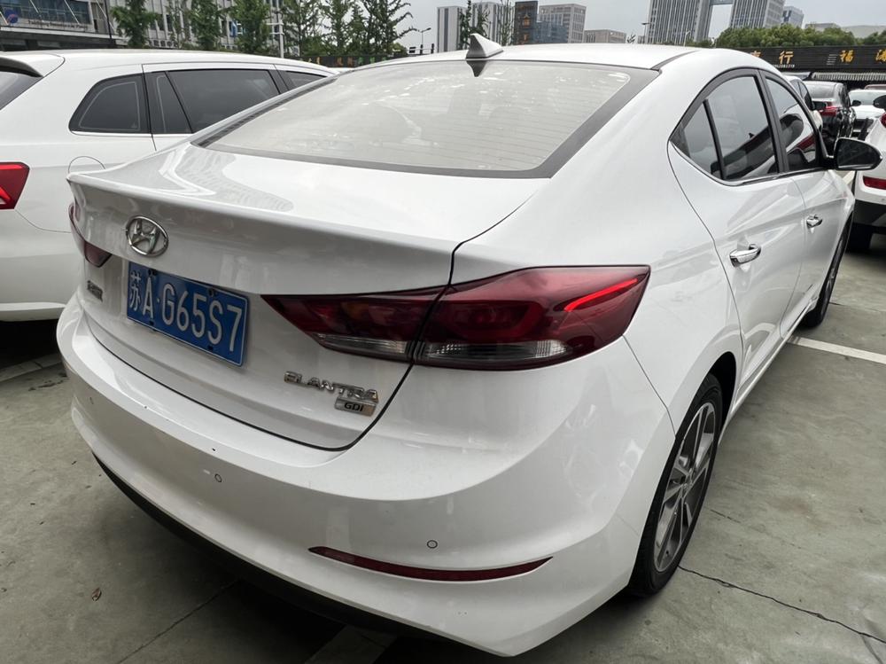 Hyundai Elantra Lingdong
