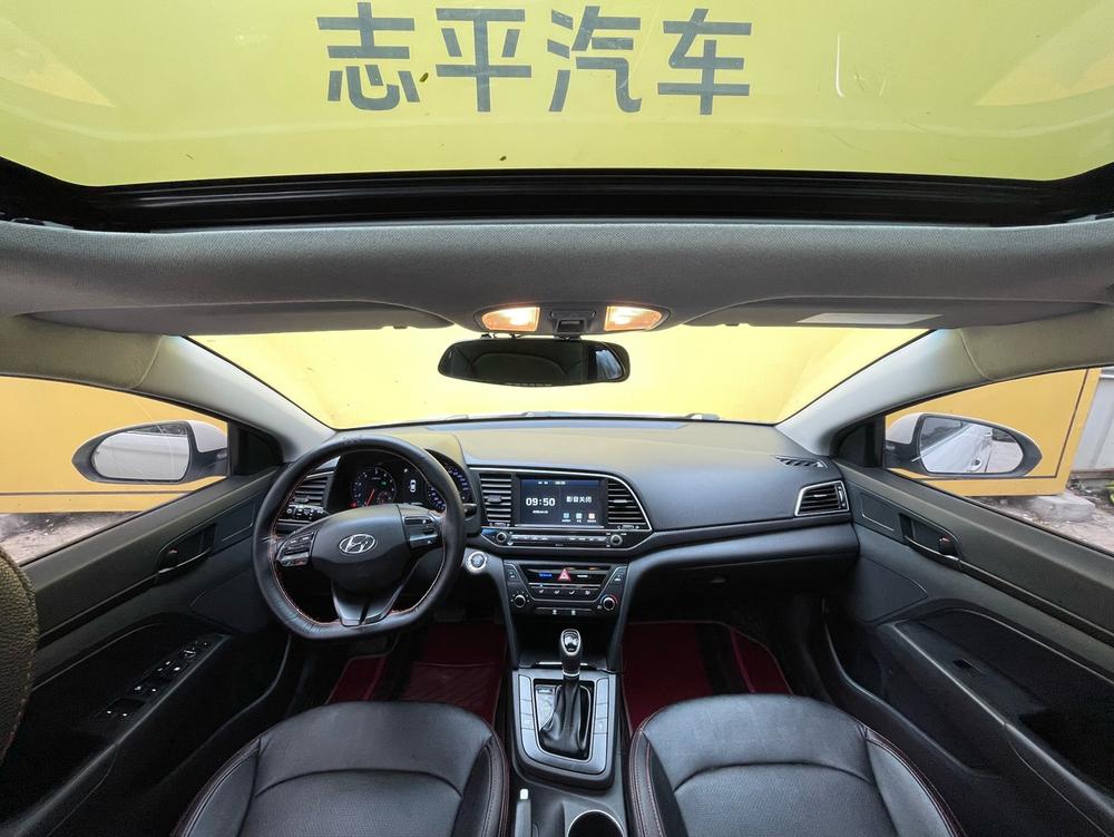 Hyundai Elantra Lingdong