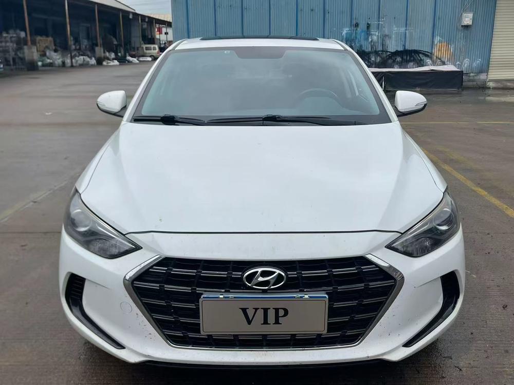 Hyundai Elantra Lingdong