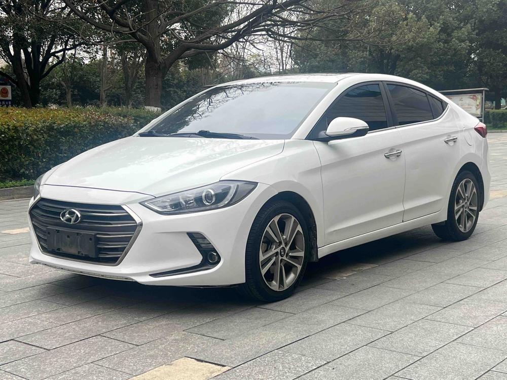 Hyundai Elantra Lingdong