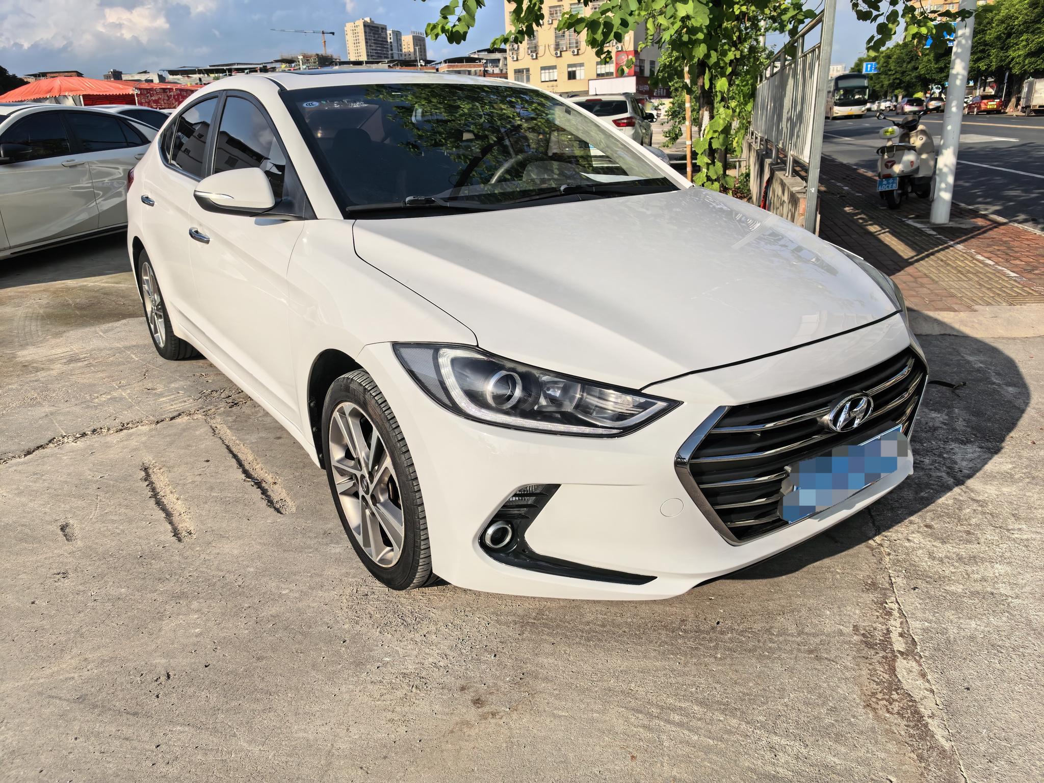 Hyundai Elantra Lingdong