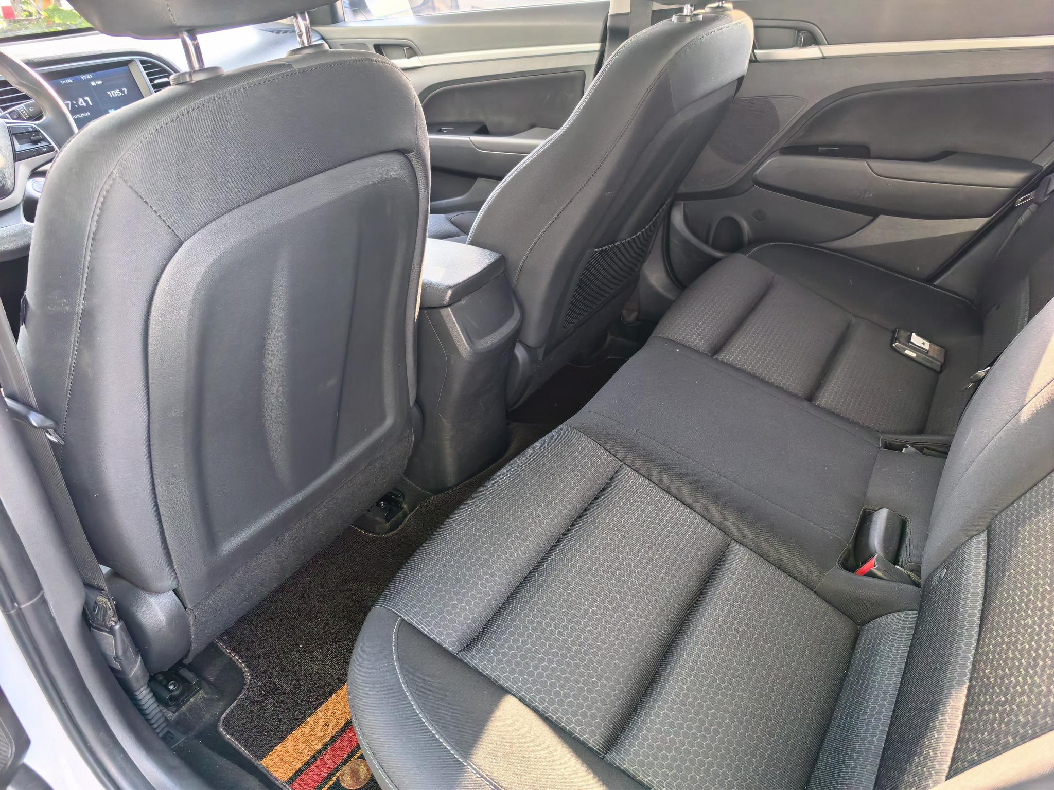 Hyundai Elantra Lingdong