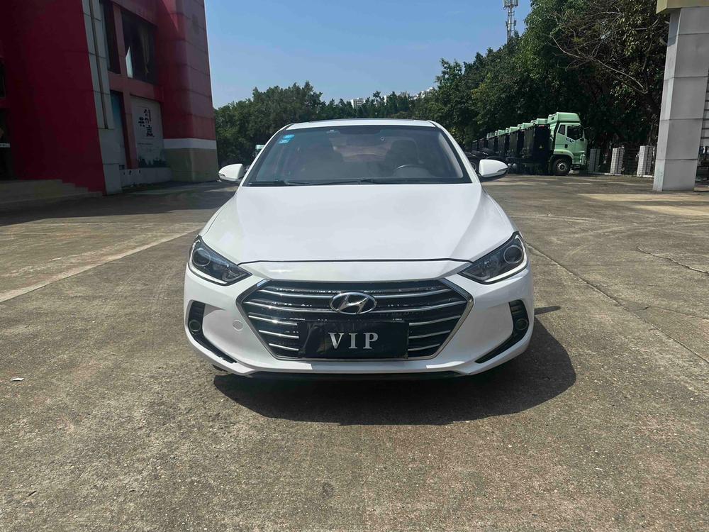Hyundai Elantra Lingdong