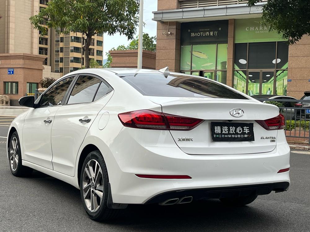 Hyundai Elantra Lingdong