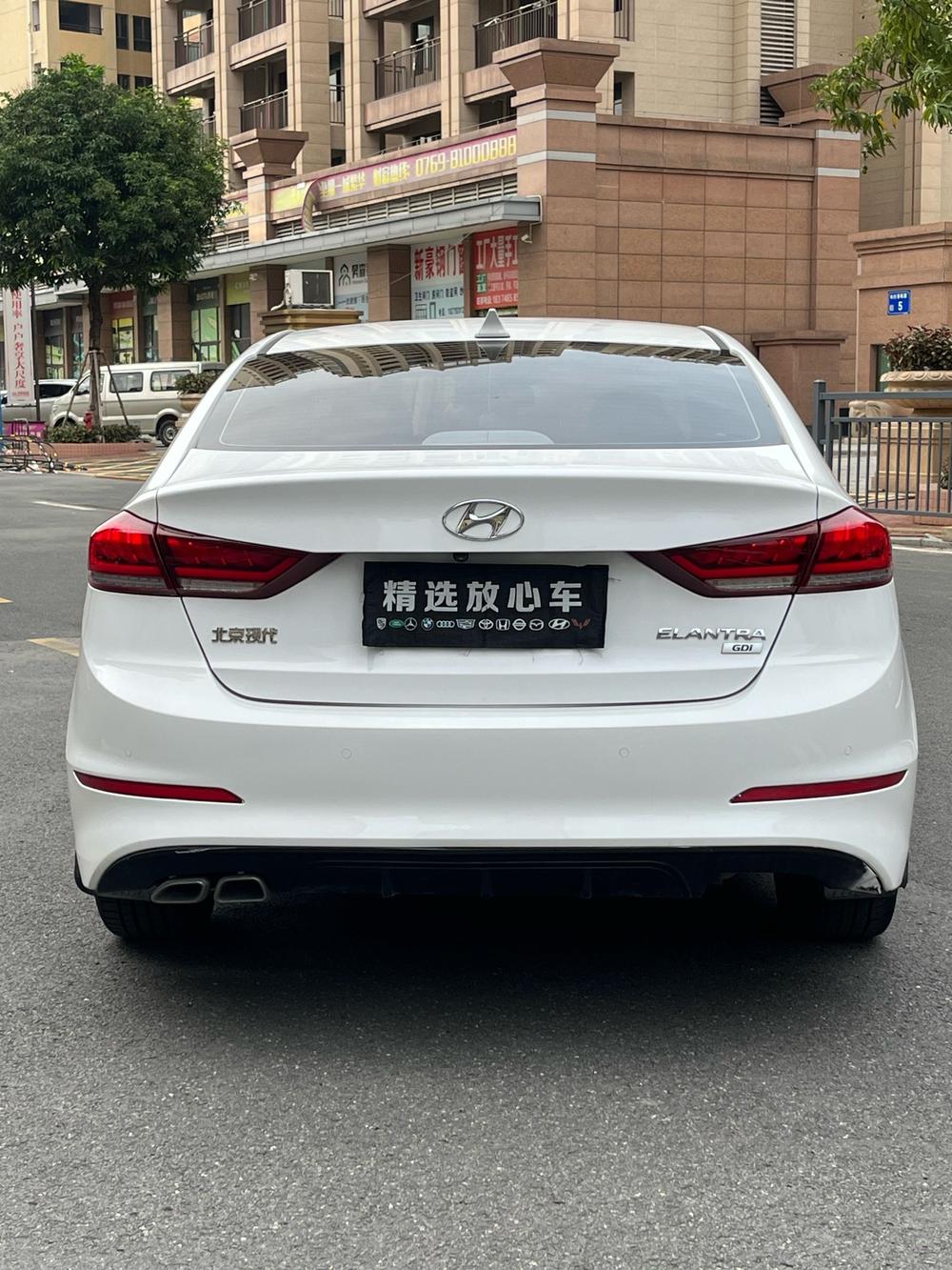 Hyundai Elantra Lingdong