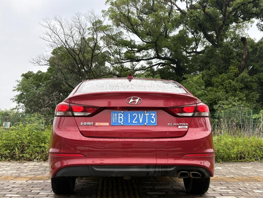 Hyundai Elantra Lingdong