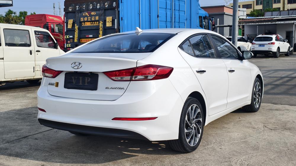 Hyundai Elantra Lingdong
