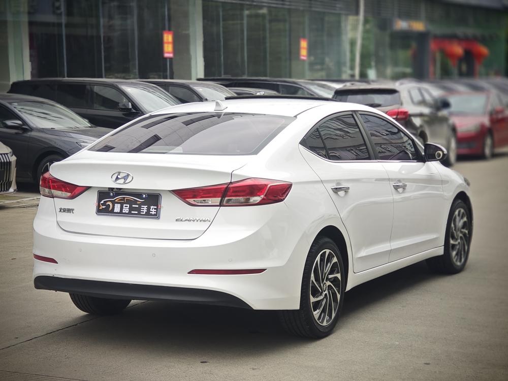 Hyundai Elantra Lingdong