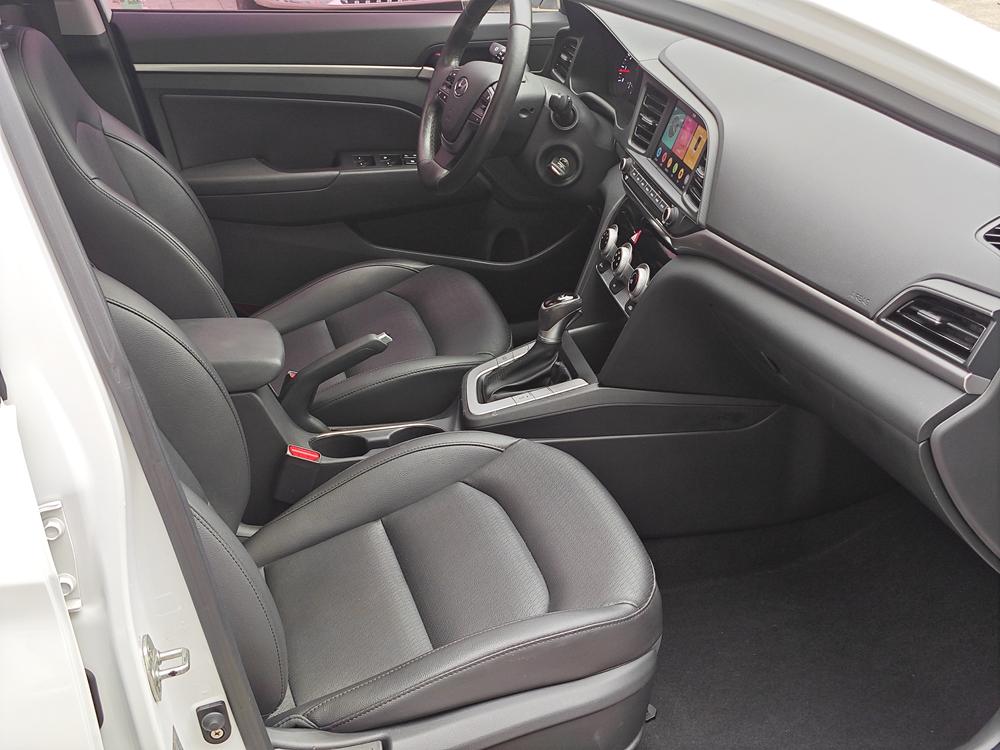 Hyundai Elantra Lingdong
