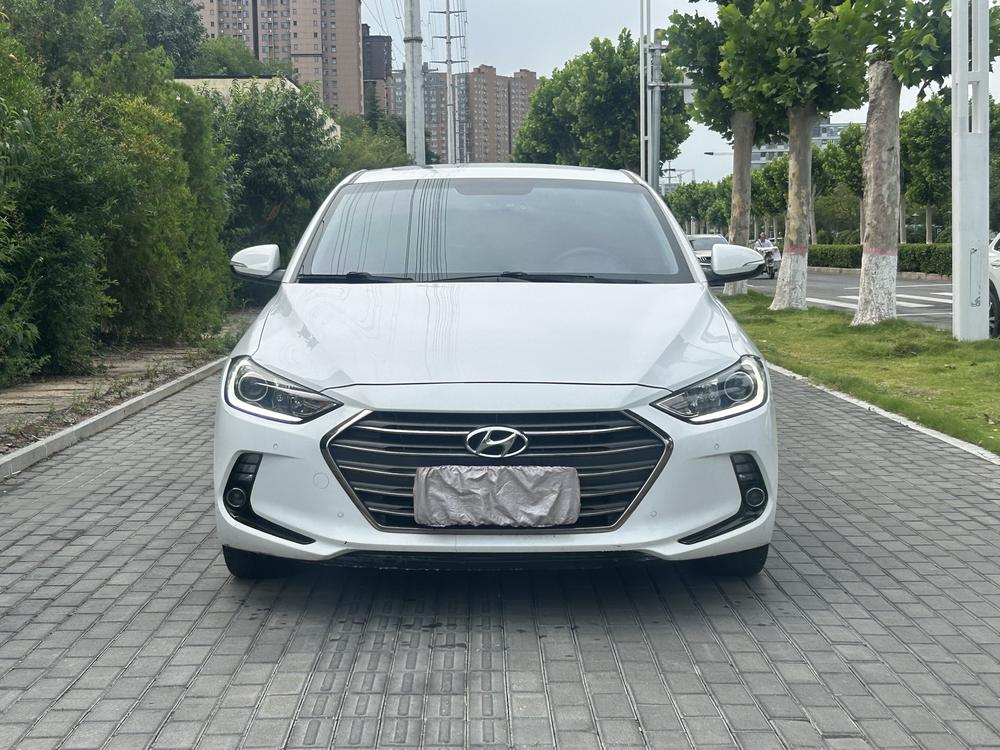 Hyundai Elantra Lingdong