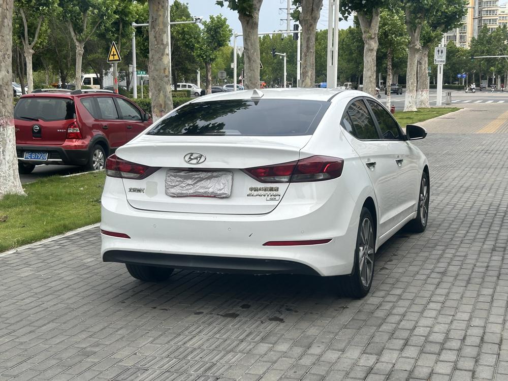 Hyundai Elantra Lingdong