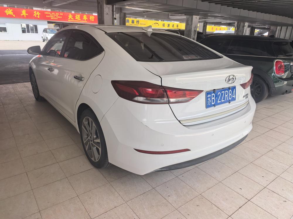 Hyundai Elantra Lingdong