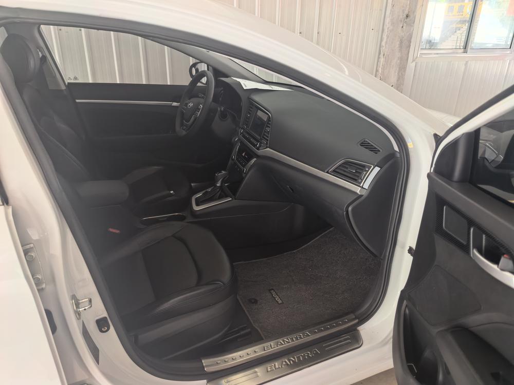 Hyundai Elantra Lingdong