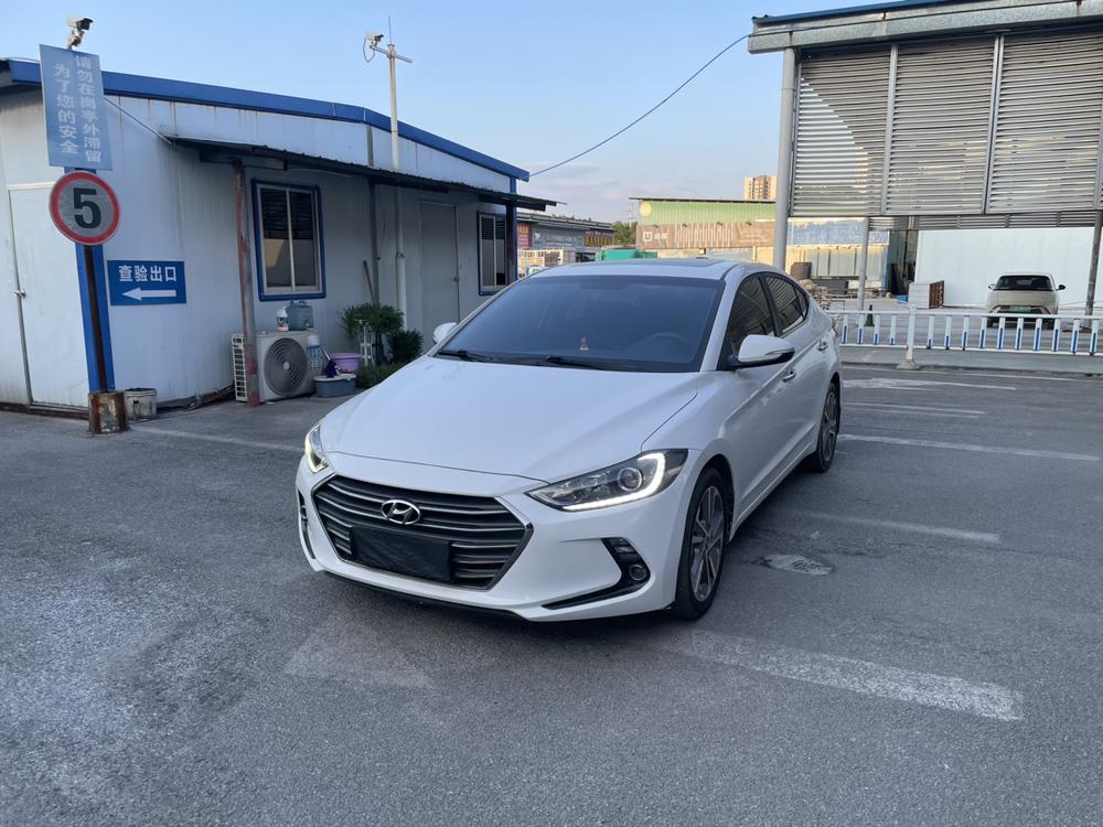 Hyundai Elantra Lingdong