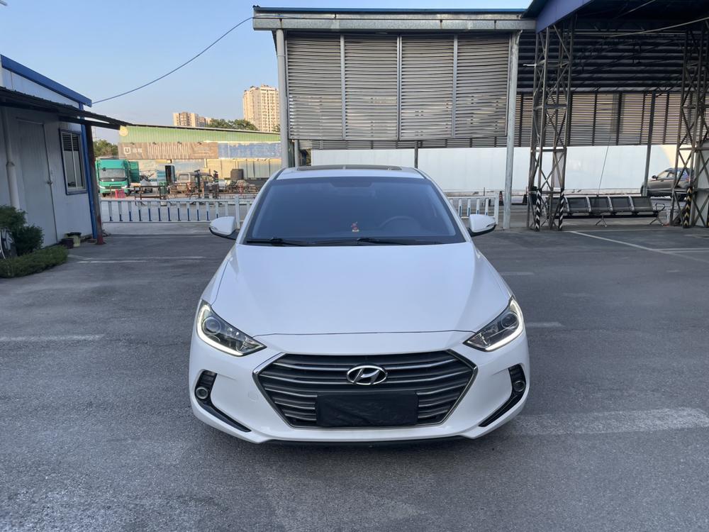 Hyundai Elantra Lingdong