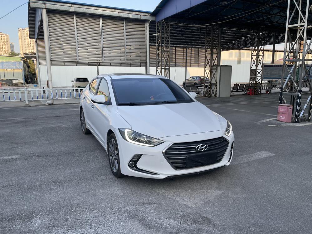 Hyundai Elantra Lingdong