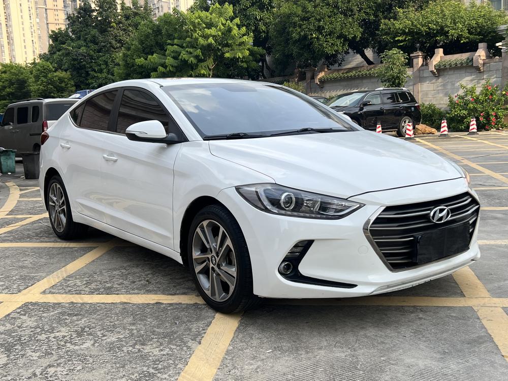Hyundai Elantra Lingdong