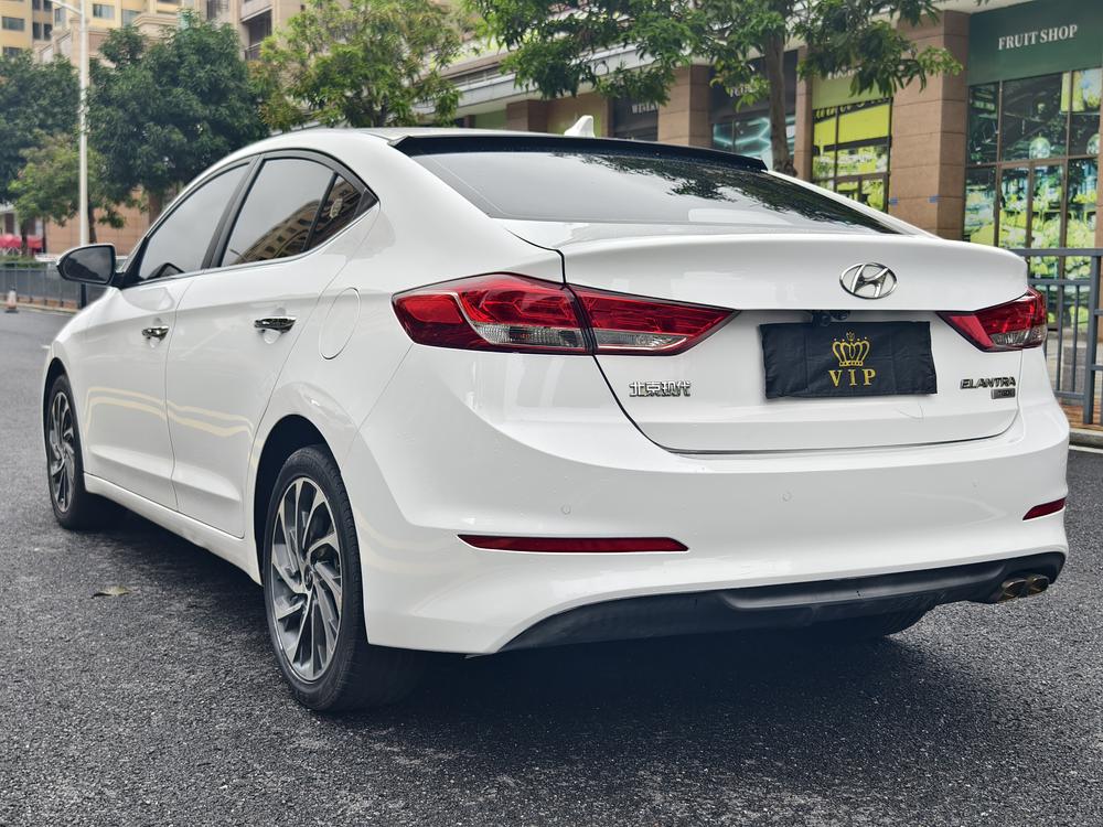Hyundai Elantra Lingdong