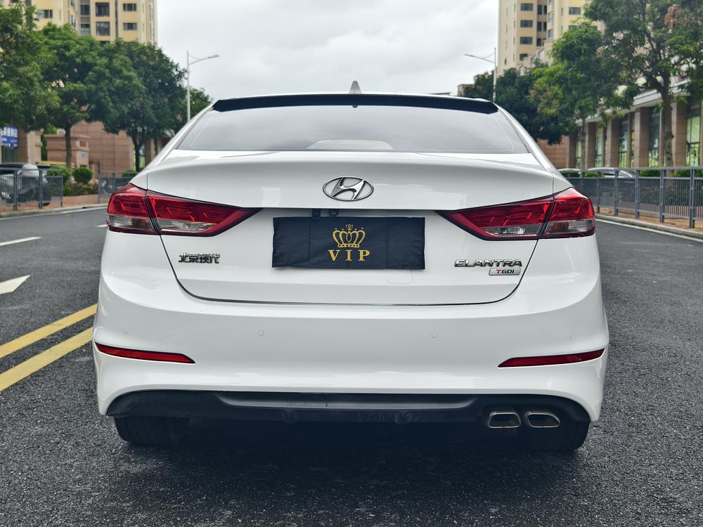Hyundai Elantra Lingdong