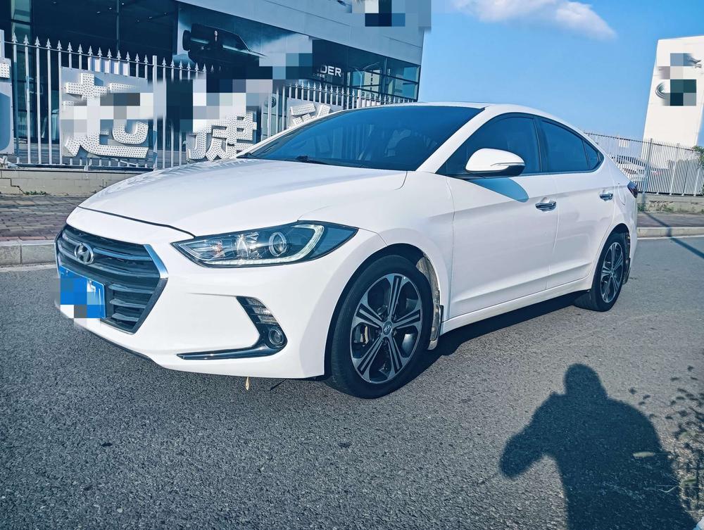 Hyundai Elantra Lingdong