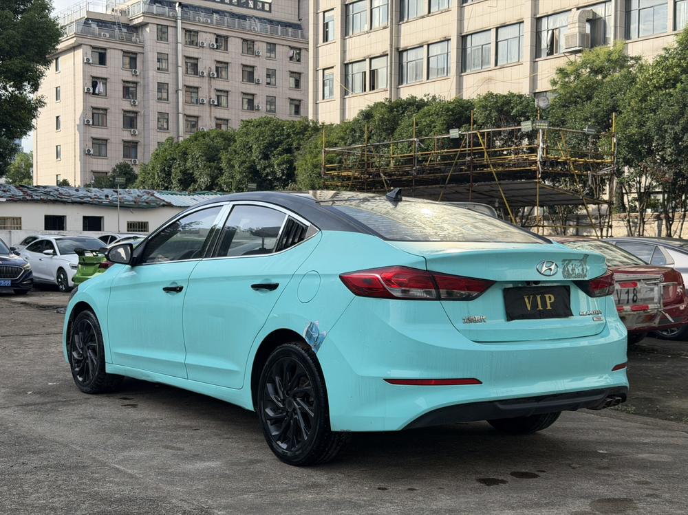 Hyundai Elantra Lingdong