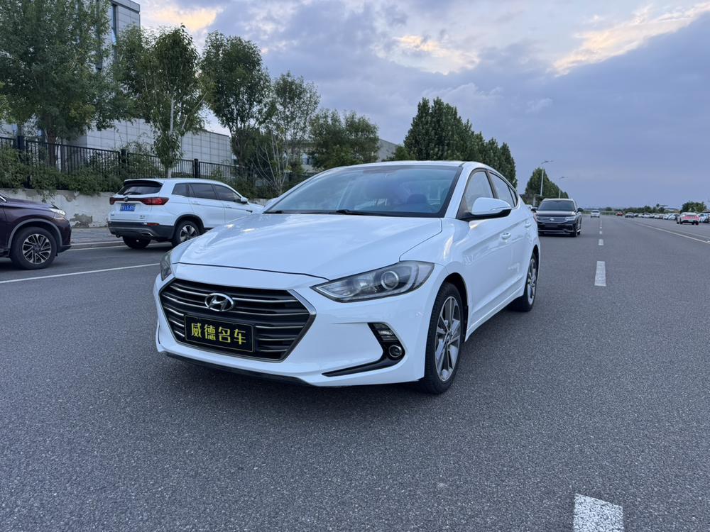 Hyundai Elantra Lingdong