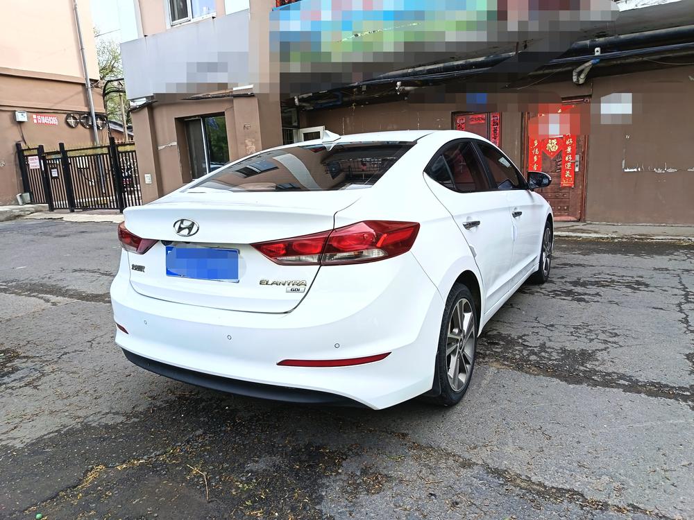 Hyundai Elantra Lingdong