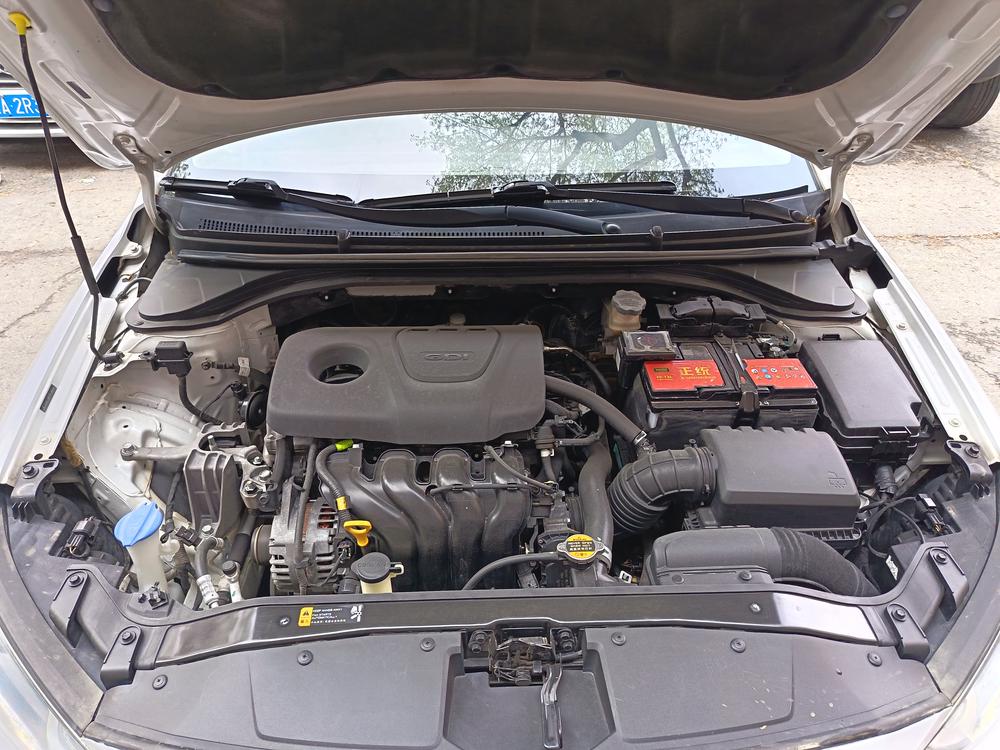 Hyundai Elantra Lingdong