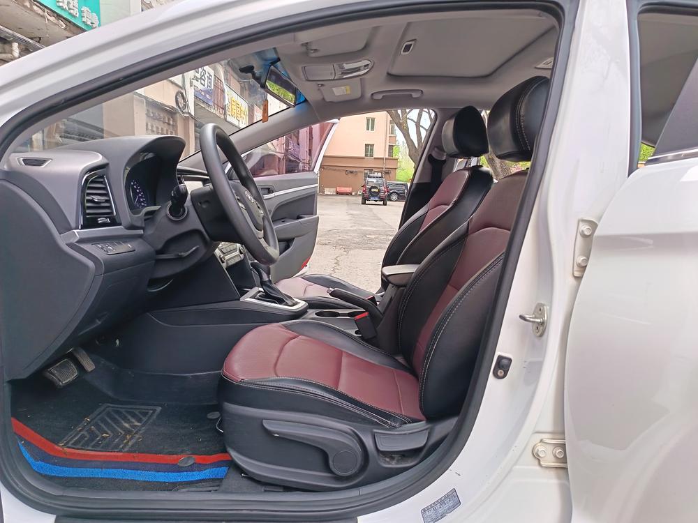 Hyundai Elantra Lingdong