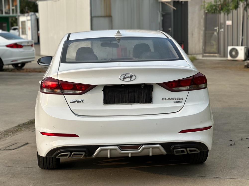 Hyundai Elantra Lingdong