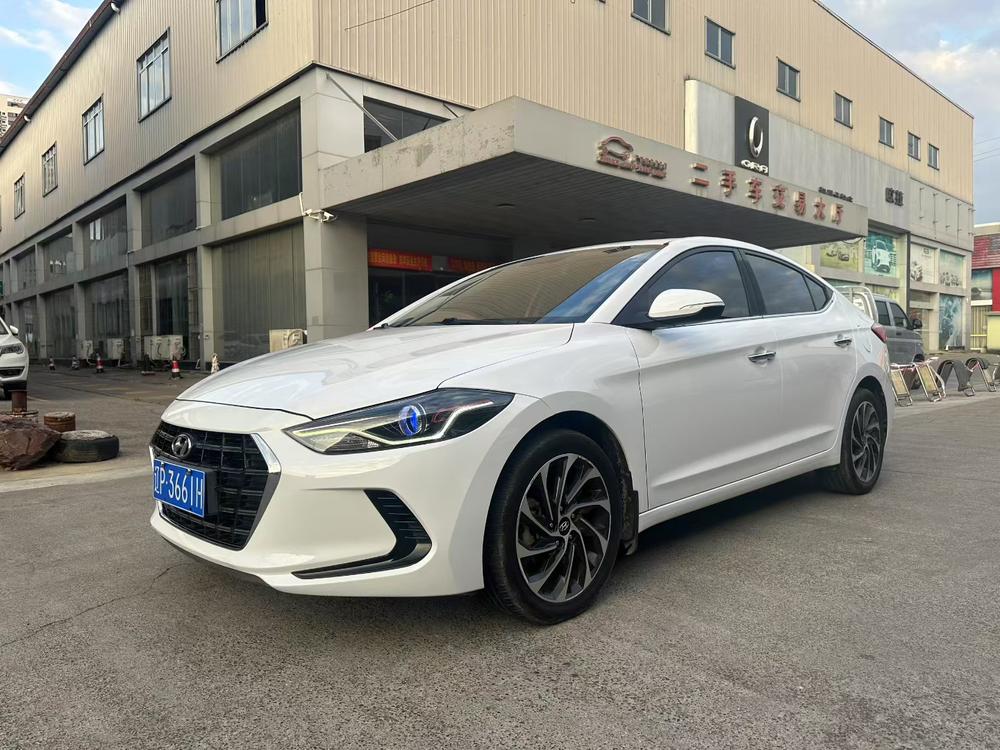 Hyundai Elantra Lingdong