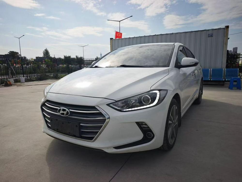 Hyundai Elantra Lingdong