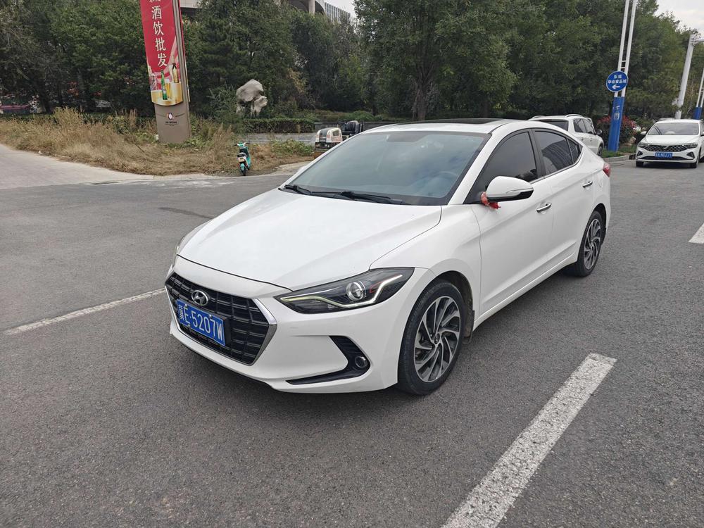 Hyundai Elantra Lingdong