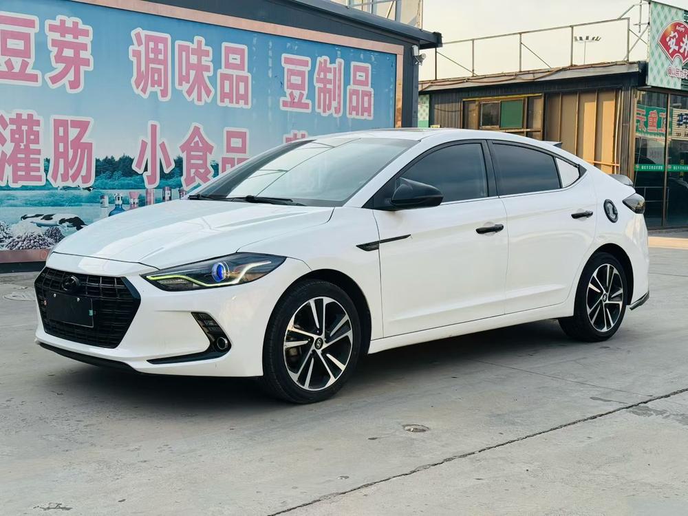 Hyundai Elantra Lingdong