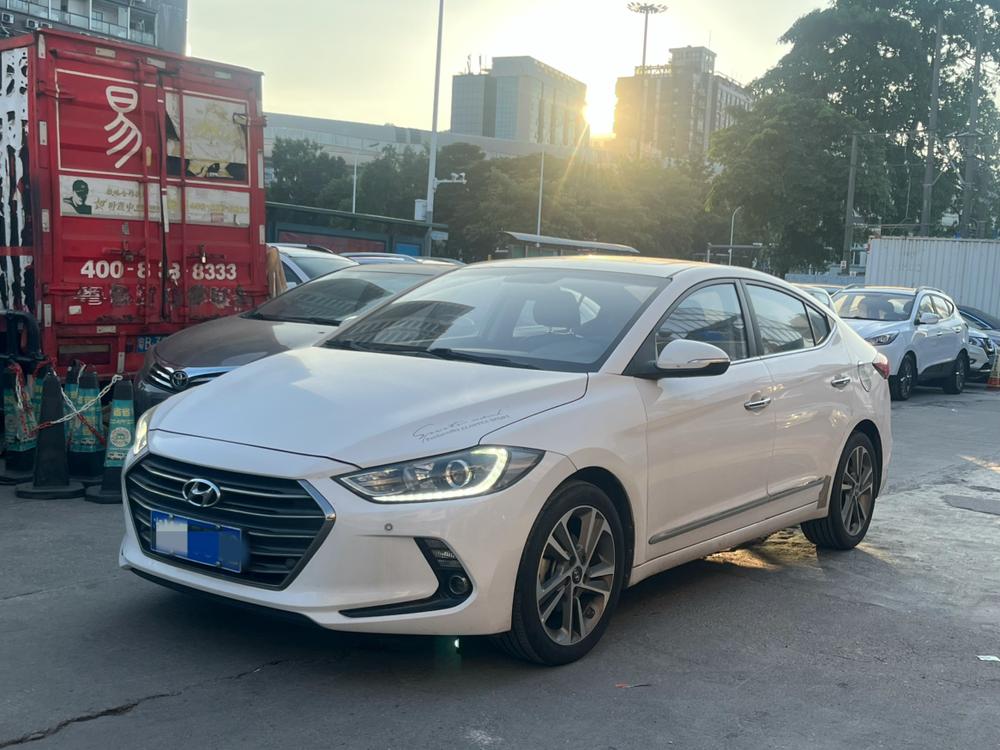 Hyundai Elantra Lingdong