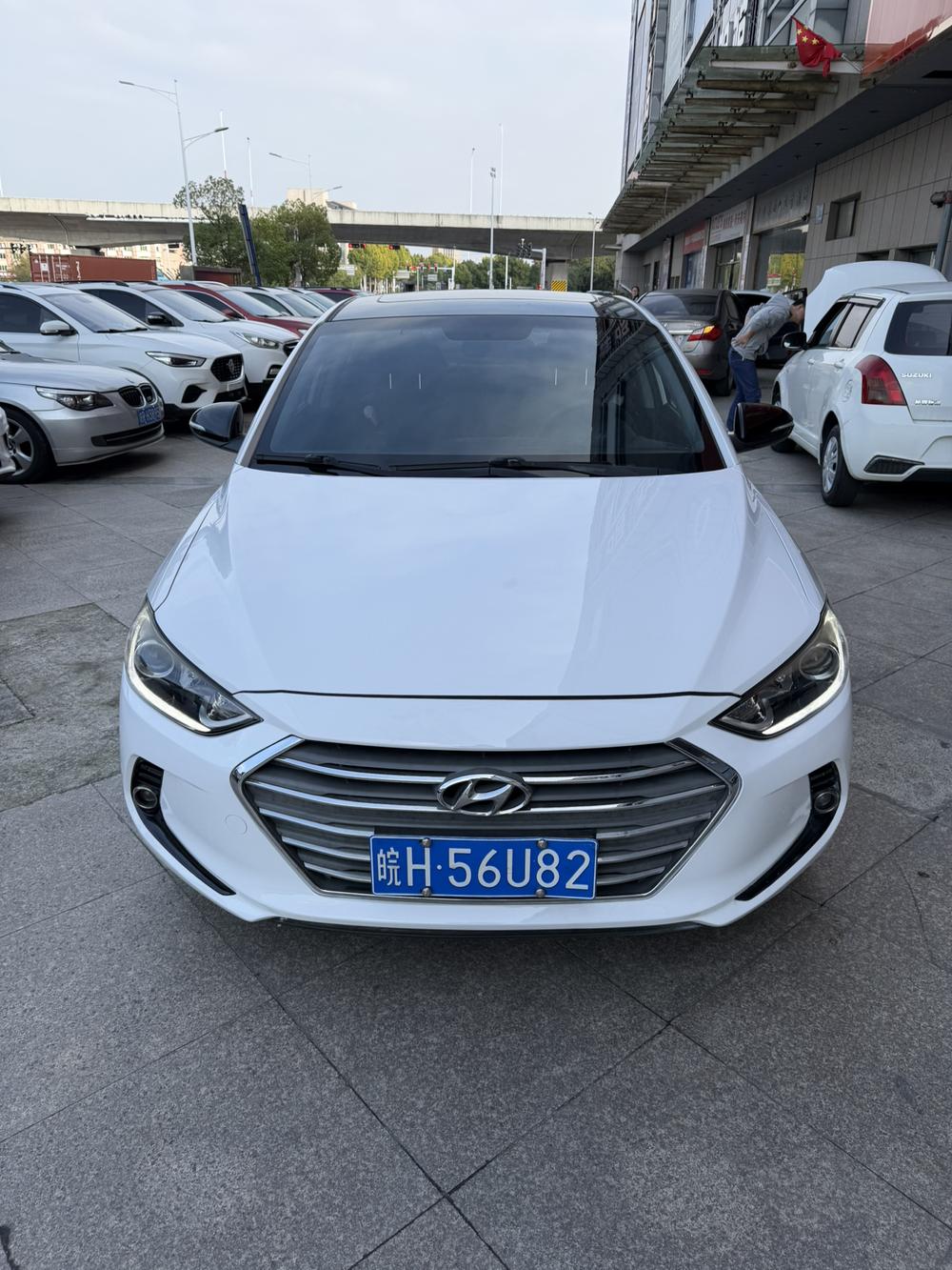 Hyundai Elantra Lingdong