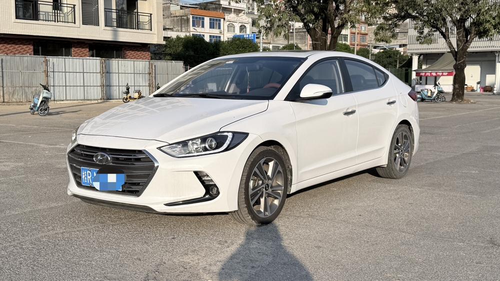 Hyundai Elantra Lingdong