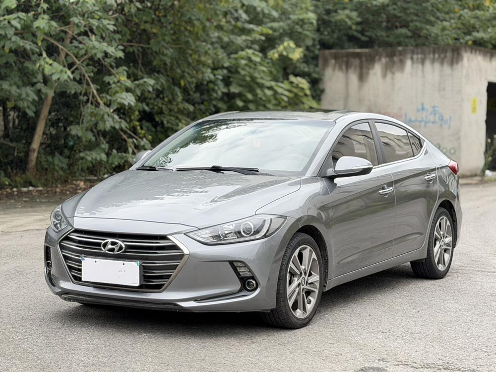 Hyundai Elantra Lingdong