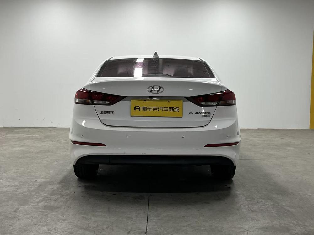 Hyundai Elantra Lingdong