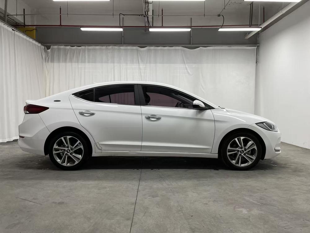 Hyundai Elantra Lingdong