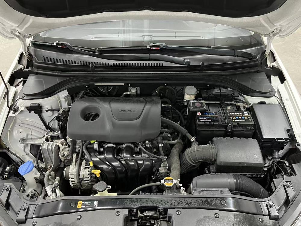 Hyundai Elantra Lingdong