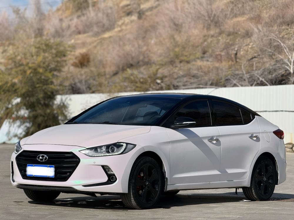 Hyundai Elantra Lingdong