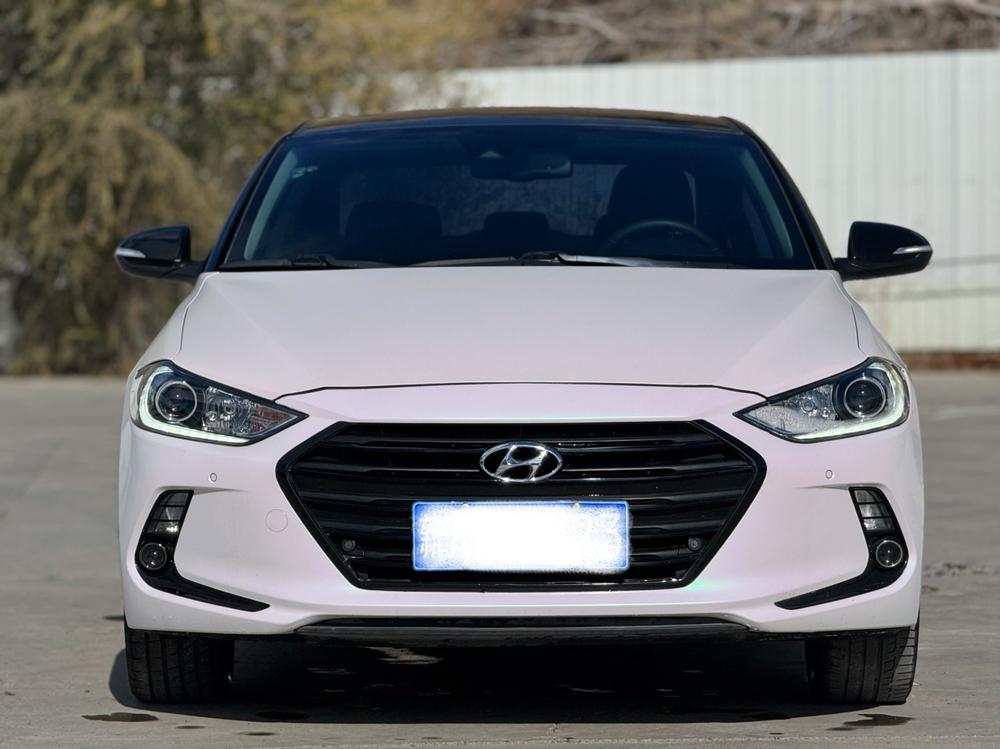 Hyundai Elantra Lingdong