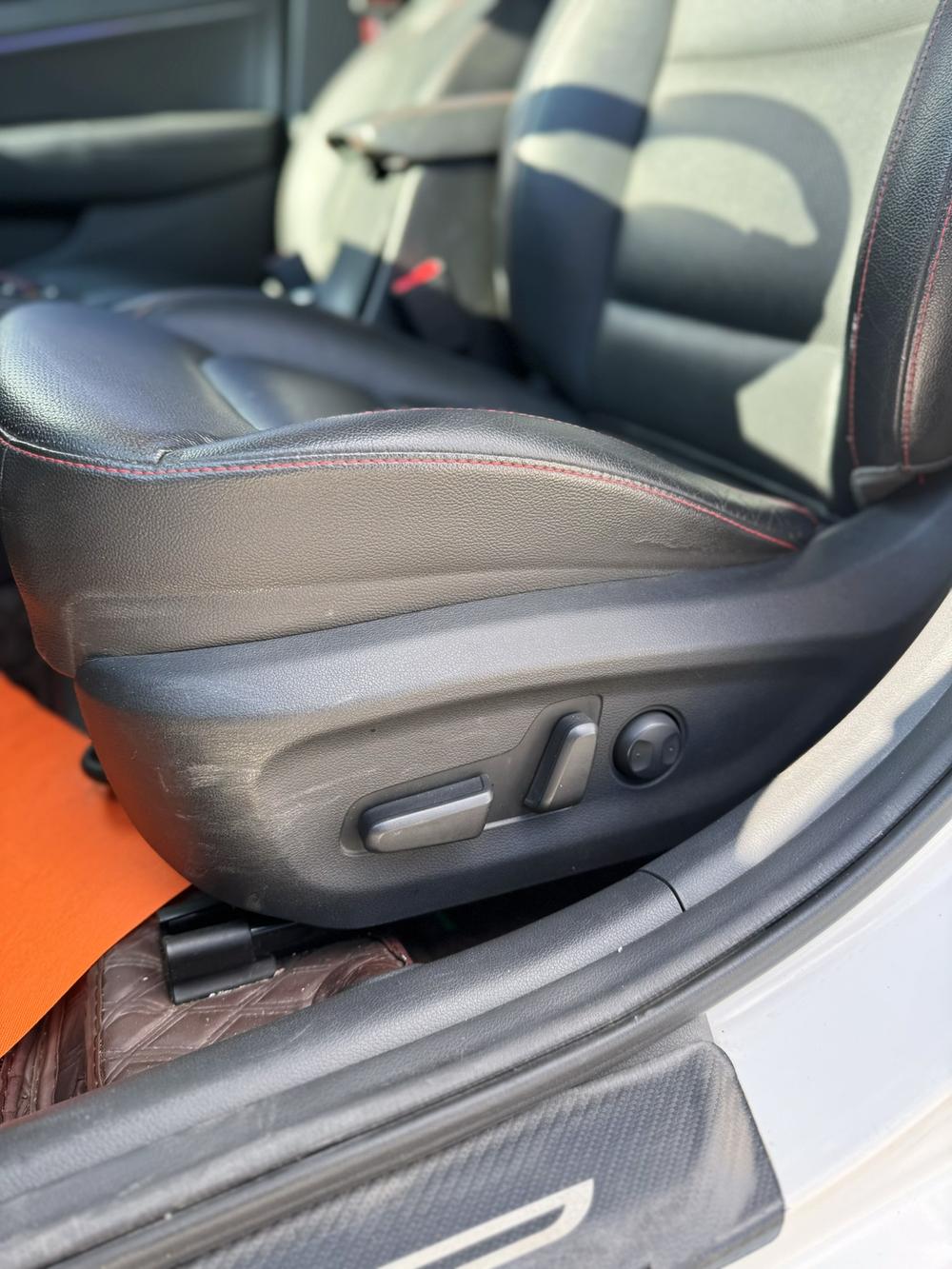 Hyundai Elantra Lingdong