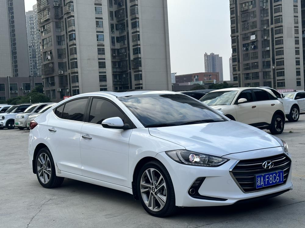 Hyundai Elantra Lingdong